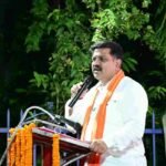 स्व. पंकज शर्मा की प्रतिमा का अनावरण, पत्रकारिता में उनके योगदान को किया गया याद