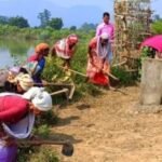 गांव में काम, घर में खुशहाली! माटी में रोजगार से पलायन पर लगी रोक