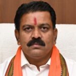 पीएम जनमन आवास में ठगी का मामला, ठेकेदार शेख निजामुद्दिन उर्फ निक्की खान पर एफआईआर